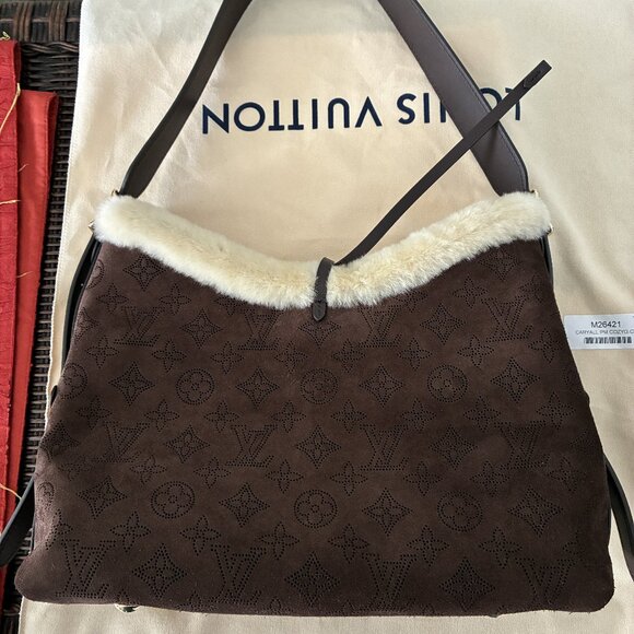 Louis Vuitton Mahina Carryall PM Dark Brown Suede-AUTHENTIC - Picture 2 of 16